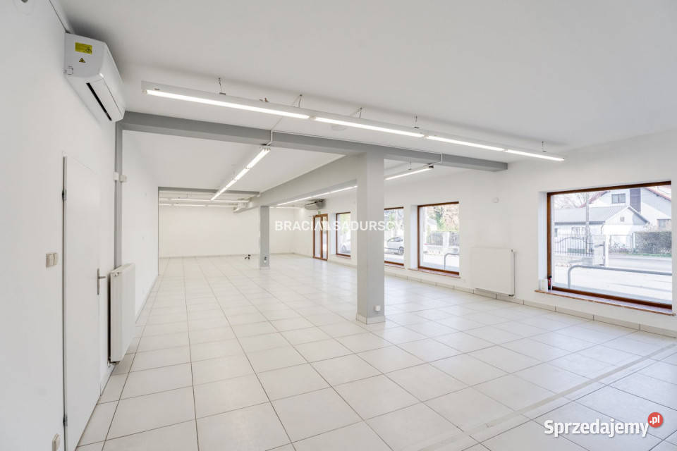 Lokal 400m2 Kraków handlowo-usługowy