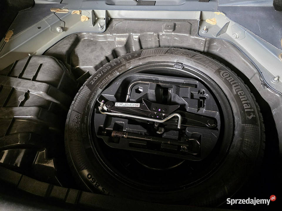 Renault Megane serwis ASO hak dodatkowy komplet ASR (kontrola trakcji) Rydułtowy