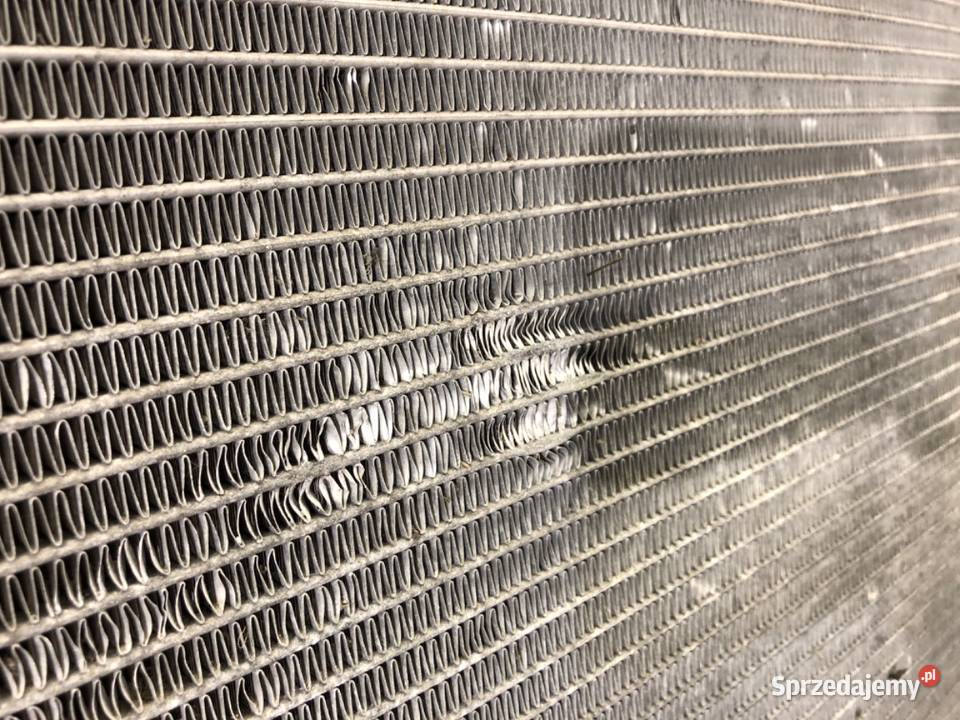 CHŁODNICA WODY BMW E83 20 150 7788136 0311 osobowe