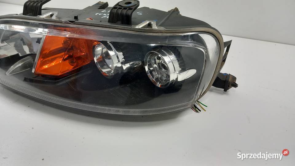 FIAT PUNTO II FL LAMPA PRZÓD LEWA SOCZEWKA wielkopolskie Zbierkowo