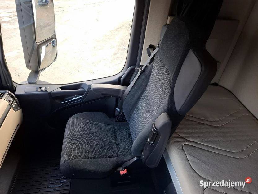 MERCEDESBENZ ACTROS 2022 128090 ccm 476 Warszawa