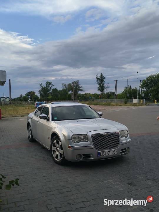 Chrysler 300C 35V6 uszkodzony Płock