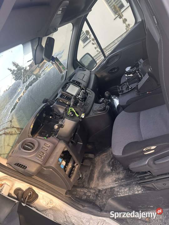 Opel Vivaro 2017 na części Rok produkcji 2017 Pilzno