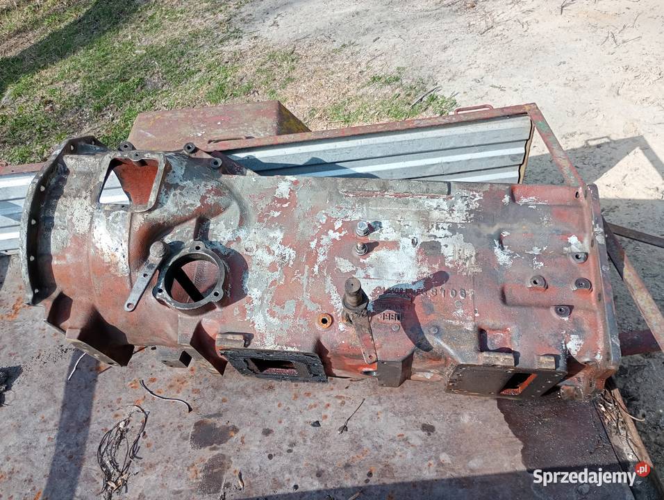 Obudowa korpus skrzyni biegów ursus c360 lubelskie Chełm sprzedam