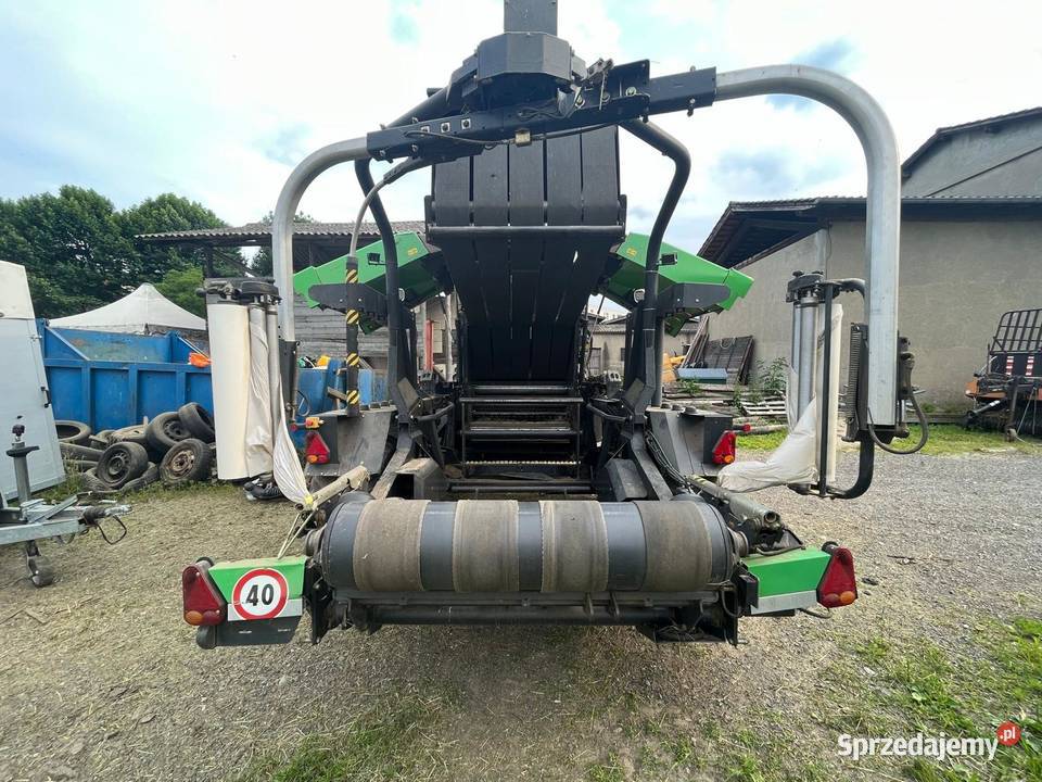 BelarkoOwijarka DeutzFahr Varimaster 560 mazowieckie Góra Kalwaria