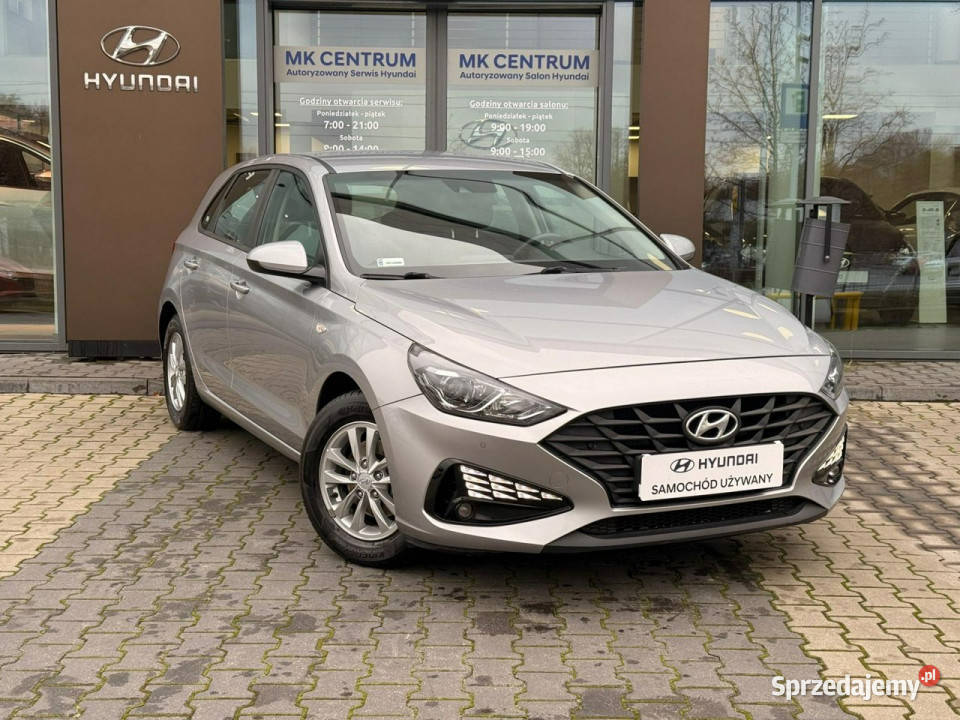 Hyundai i30 15DPI 110 Classic ALU Gwarancja Hatchback Samochody osobowe Piotrków Trybunalski