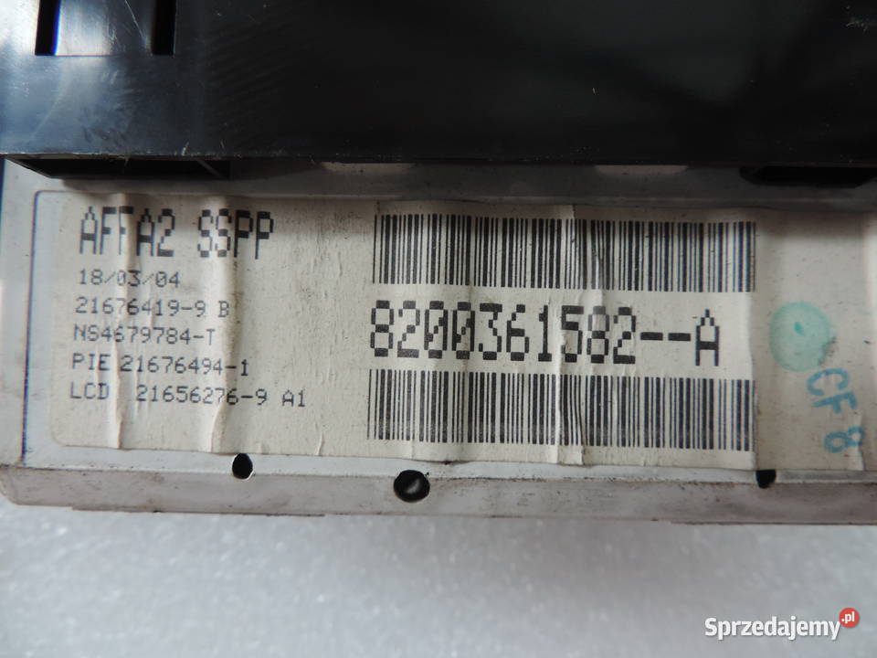 WYŚWIETLACZ RENAULT LAGUNA 2 8200361582A