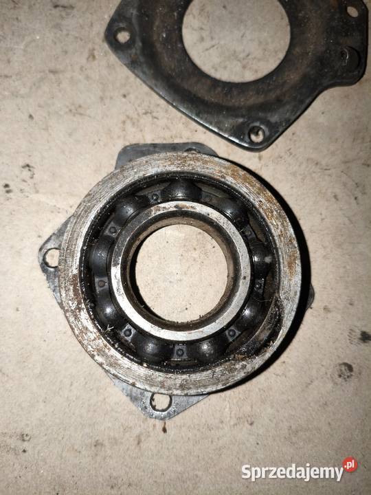 Przednia podpora wału korbowego silnika M72 K750 Leszno sprzedam