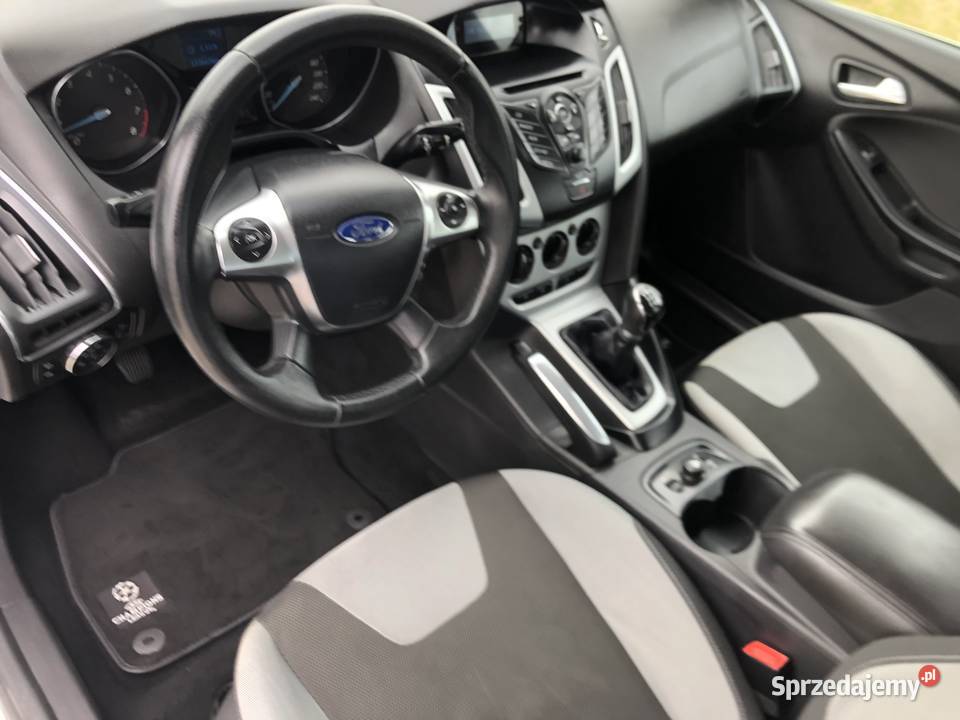 FORD FOCUS UEFA CHAMPIONS LEAGUE 5 Drzwi Klima Lębork