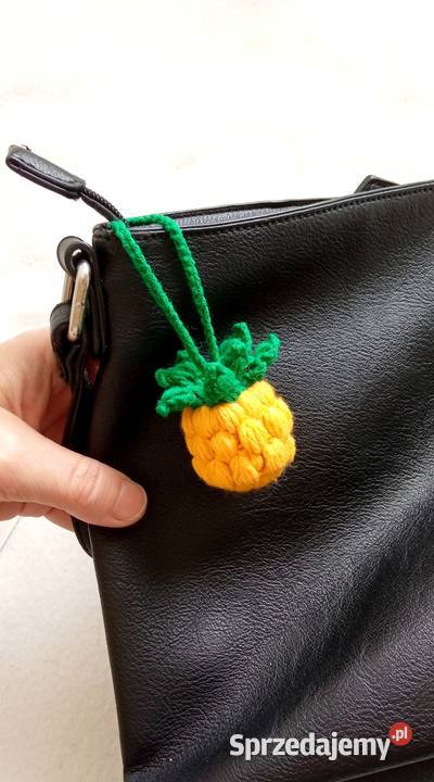 Ananas wykonany na szydełku brelok zawieszka sprzedam