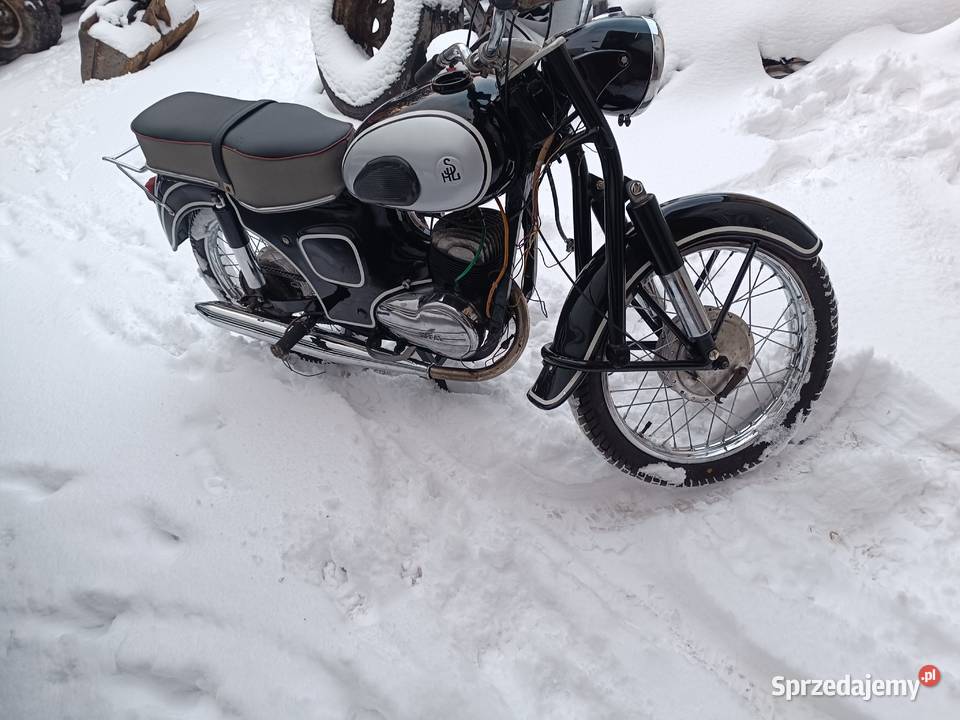 Sprzedam SHL M11 Rok produkcji 1967 Bodzentyn