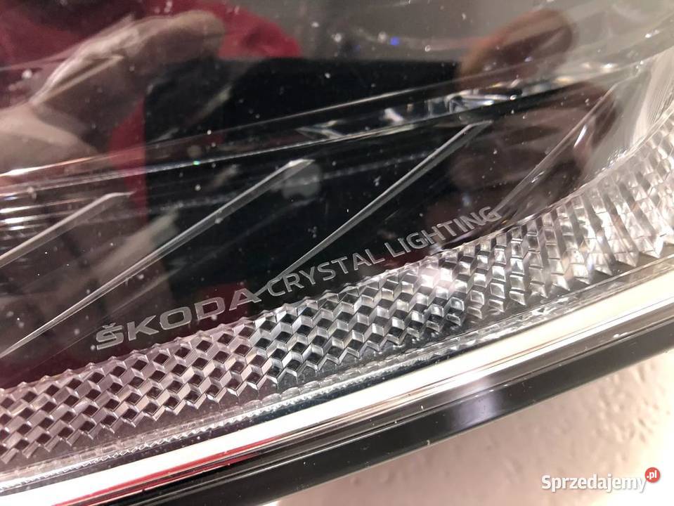 SKODA OCTAVIA IV 4 5E4 2022r REFLEKTOR LAMPA Skarżysko-Kamienna sprzedam