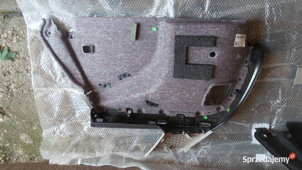 Vw Golf VII 7 Avant komplet tapicerek tapicerki samochodowe łódzkie sprzedam