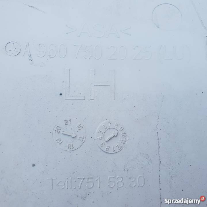 ACTROS MP4 POLIK OWIEWKA NAROŻNIK A9607502025 Bieleń