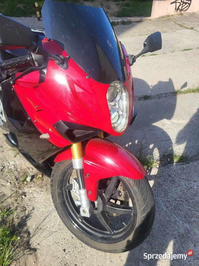 Hyosung GT125R 2007 125cm3 Koluszki sprzedam