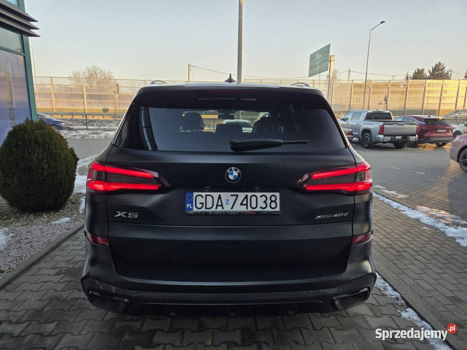BMW X5 Black Vermilion Webasto Skrętna oś Fvat23 Węgrzce