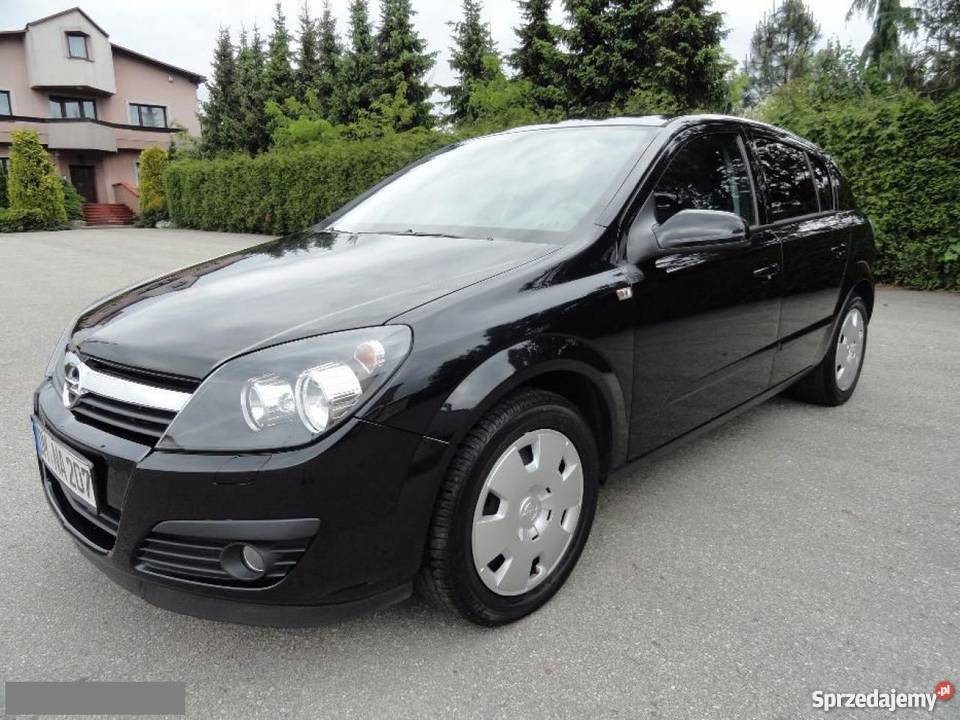 Do sprzedania nieuszkodzony Opel Astra czarny elektryczne szyby Żory