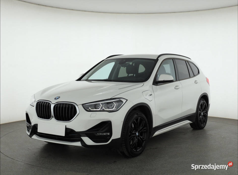 BMW X1 xDrive25e podgrzewane fotele Piaseczno sprzedam
