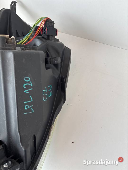 Citroen C2 LAMPA PRZÓD PRZEDNIA LEWA EUROPA wielkopolskie Słowikowo