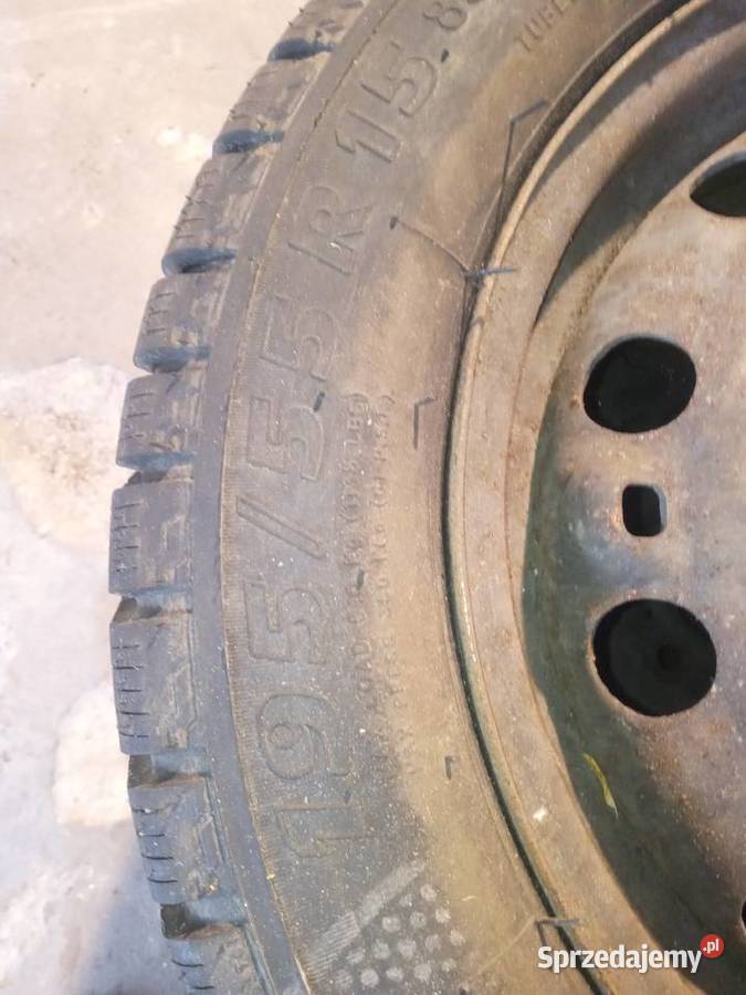 Opony zimowe 19555 R15 sprzedam