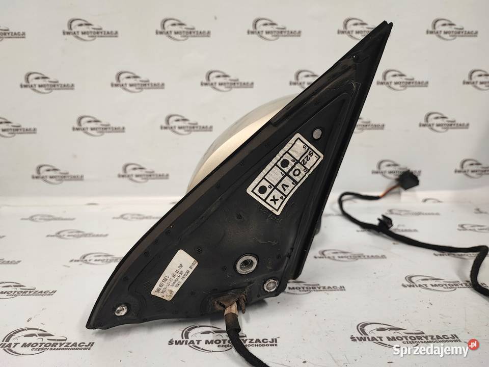 VOLKSWAGEN TIGUAN I 10r lusterko prawe osobowe Kielce