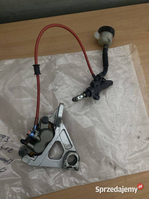 Zacisk tył tylny Yamaha R6 RJ03 RJ01 9902 Klocki