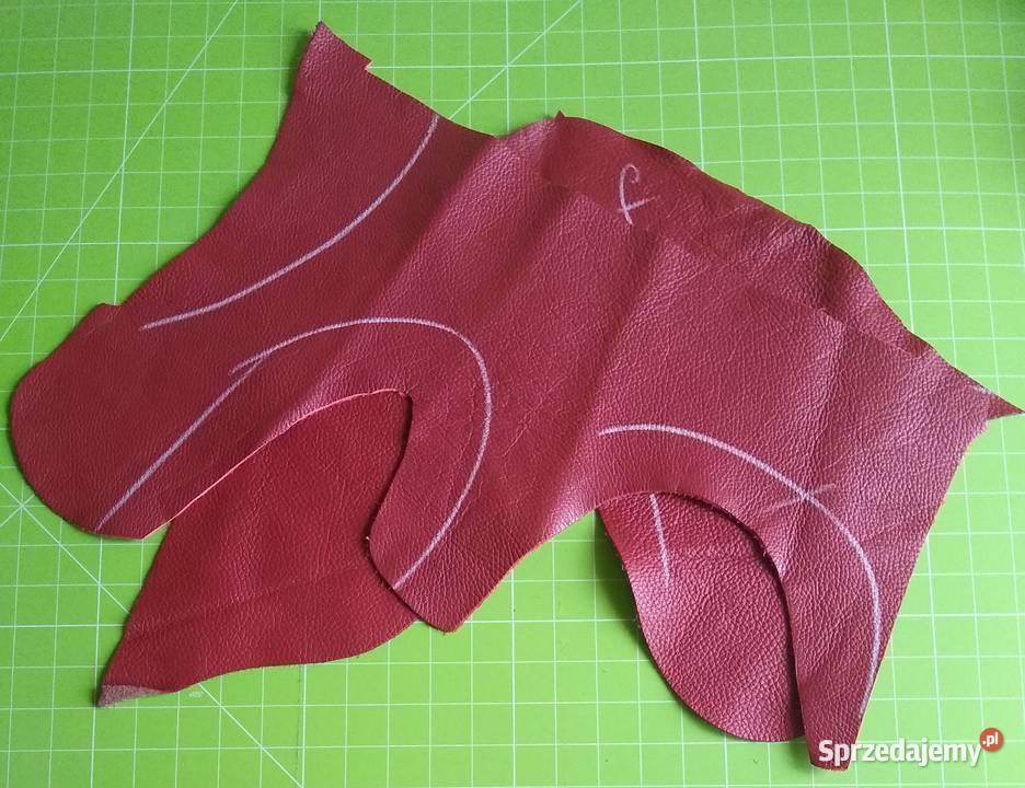 Skóra 267 g Licowa Włoska 2 Duże kawałki pomorskie Gdańsk sprzedam