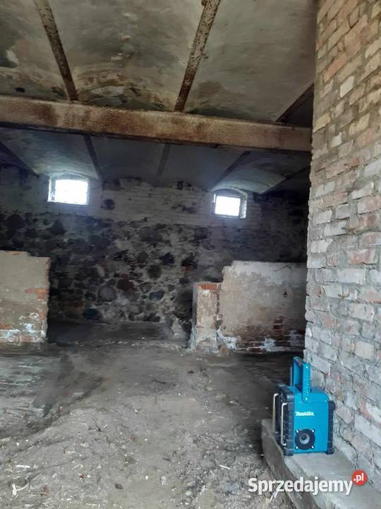 Działka budowlana z budynkiem gospodarczo 70m Stare Chrapowo