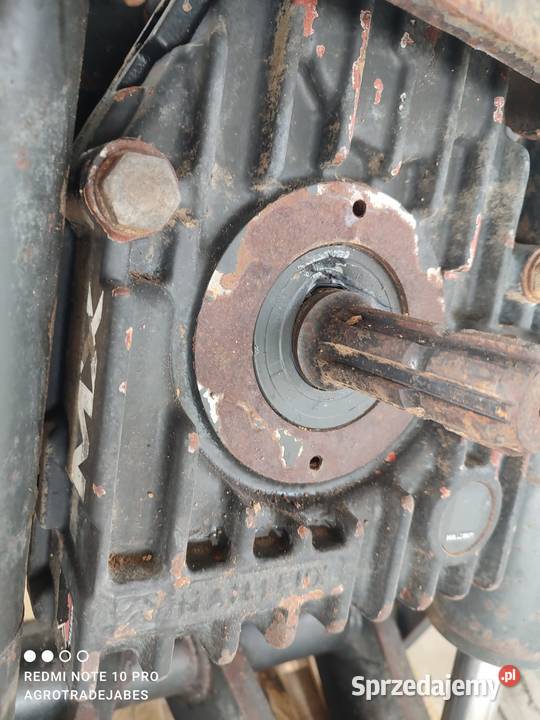 TUZ WOM Massey Ferguson 8250 Wilkowo