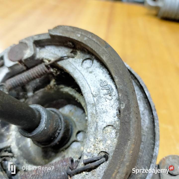 Szczękotrzymacz oś koła motorynka komar Łubno sprzedam