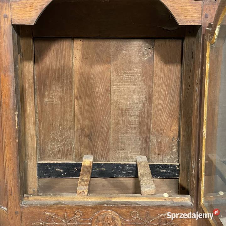 Rzeźbiona dębowa obudowa zegara stojącego