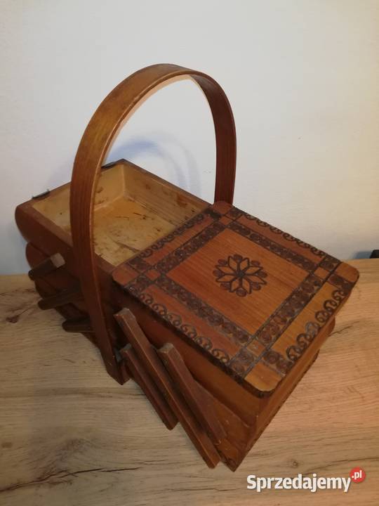 Koszyczek PRL na przybory do szycia sprzedam