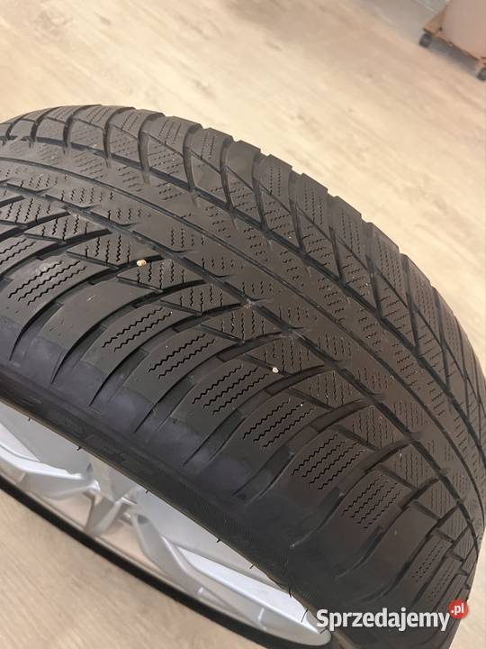 Koło BMW G20 17 75 6883520 ET30 5x112