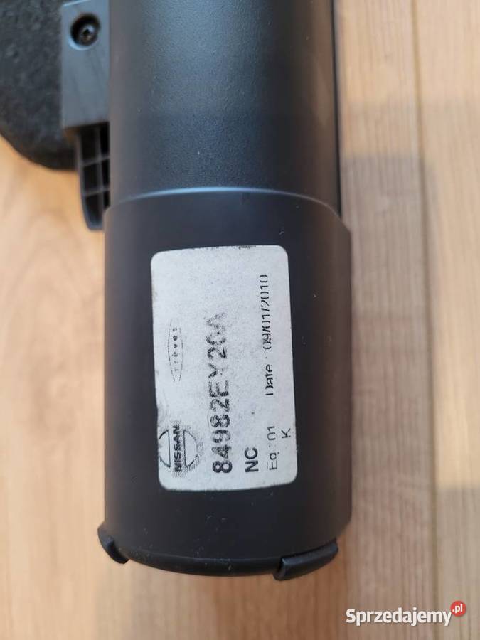 SPRZEDAM ROLETA BAGAŻNIKA NISSAN QASHQAI 2010 2 Haczów