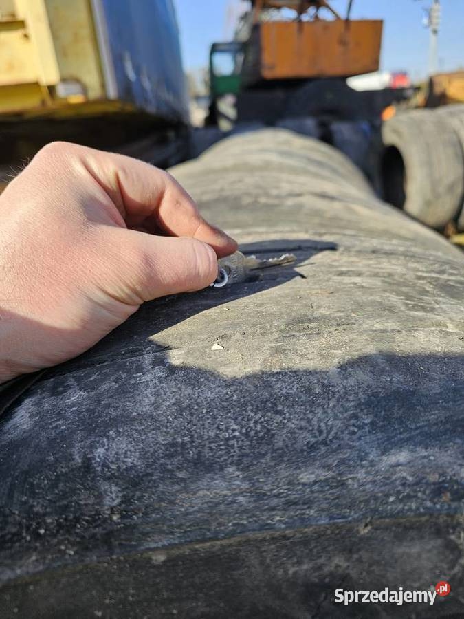 Opony 38555 R225 Michelin Opony Puławy sprzedam