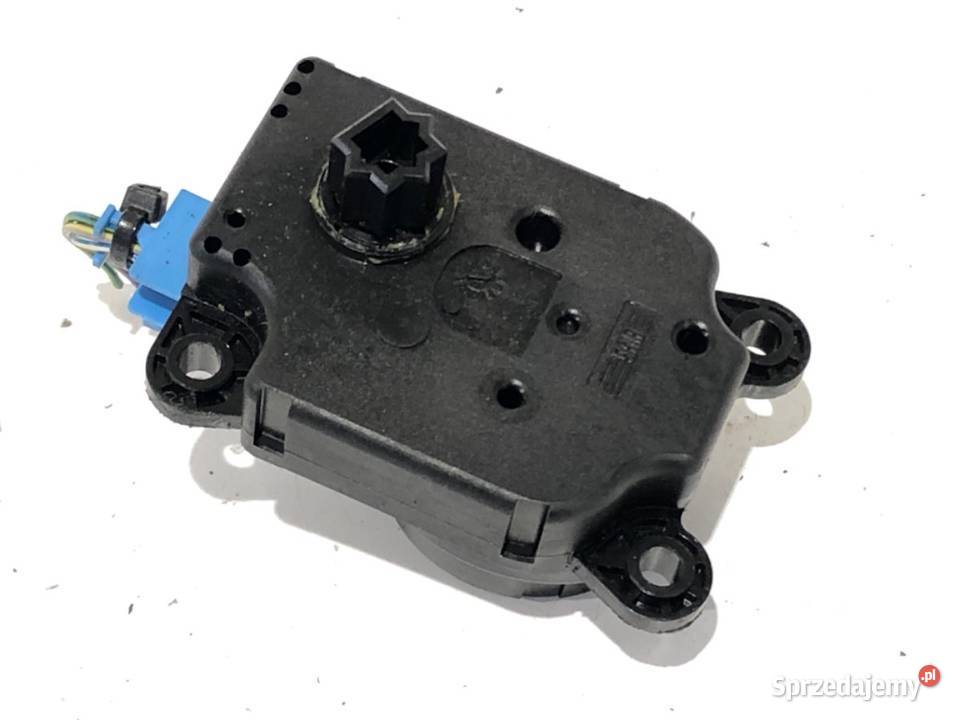 SILNIK NAGRZEWNICY FORD AV6N19E616AA KUGA II