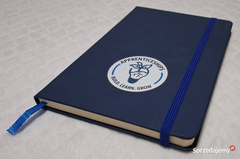 Zeszyt w linie z gumką spinającą i zakładką Czeladź