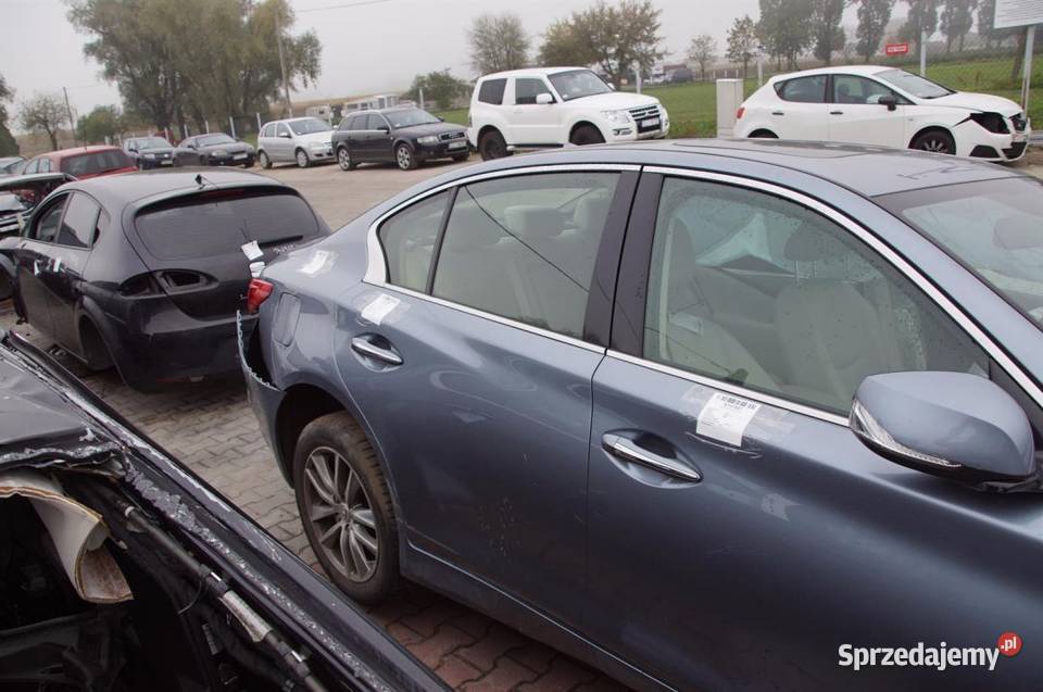 ĆWIARTKA BŁOTNIK PRAWY TYŁ INFINITI Q50 RBP 2014 Lipno