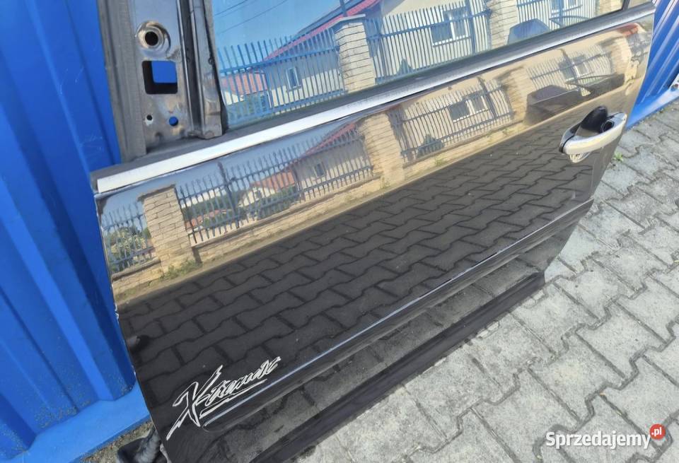 DRZWI PRZÓD LEWY VW TOURAN I LC9Z CZARNE