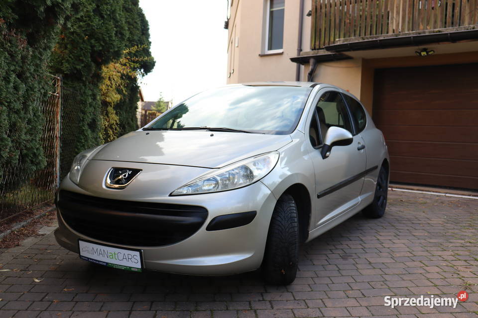 Peugeot 207 14 8V 73 NISKI PRZBIEG Fajny stan Sosnowiec sprzedam