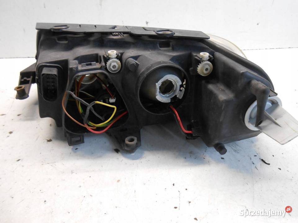 VW PASSAT LAMPA LEWA PRZEDNIA PRZÓD Lampy przednie