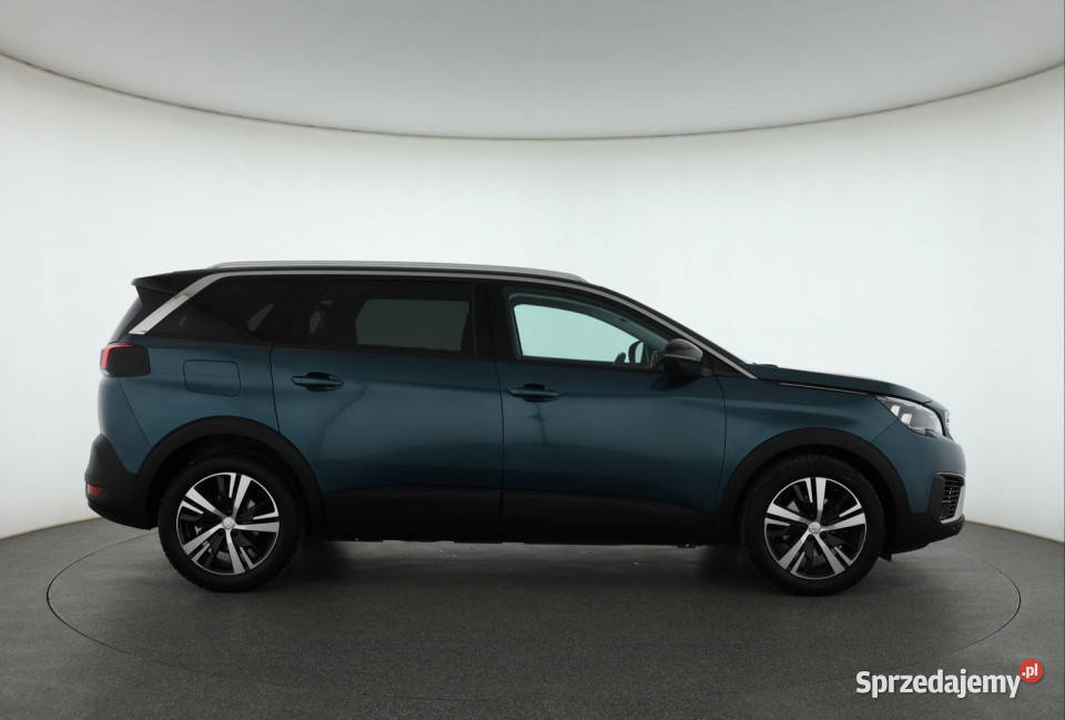 Peugeot 5008 15 BlueHDi Piaseczno