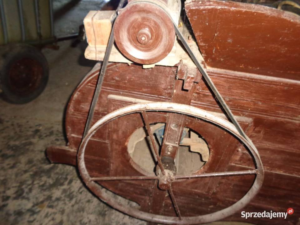 Młynek do zboża z napędem elektrycznym silnik o