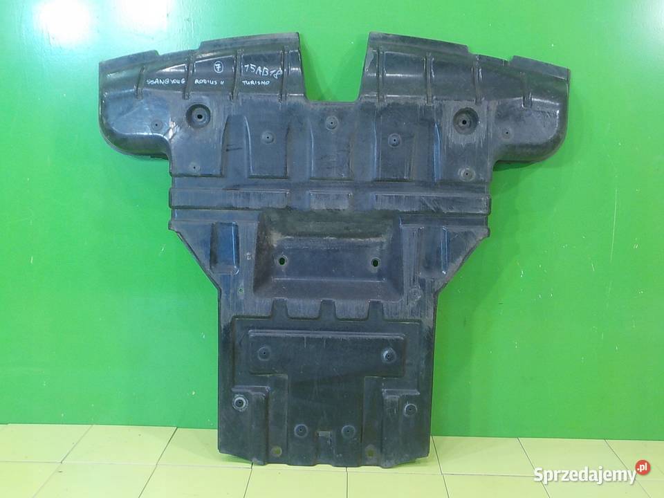 SSANGYONG RODIUS II TURISMO 20 B 13r 5D oslona Suków