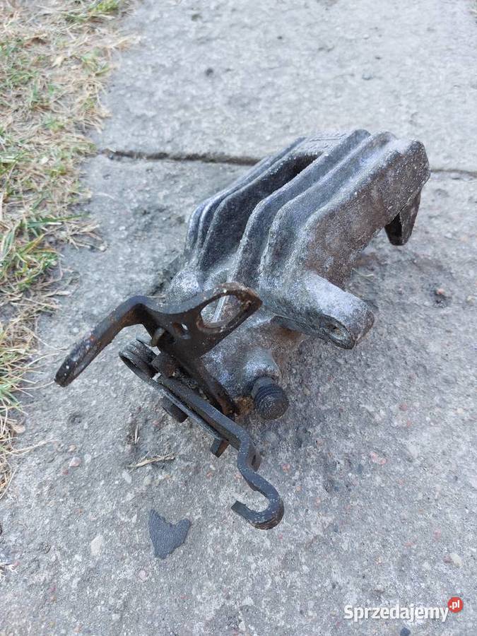 Vw Golf VI 20tdi tylny zacisk hamulcowy orginał lubelskie Tyszowce