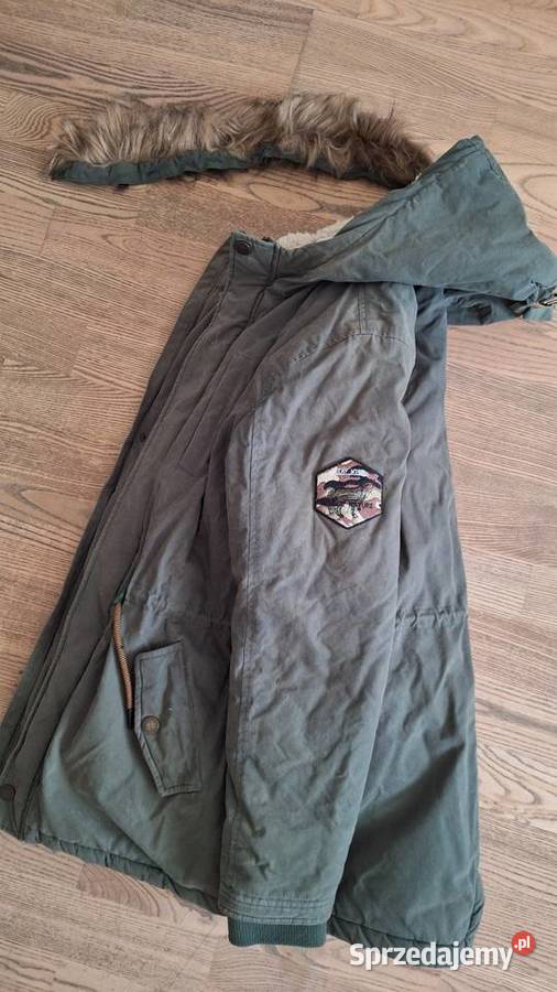 Kurtka zimowe Reserved rozmiar 164 używane jest Rozmiar 164 Nysa