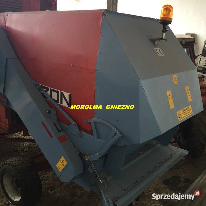 Rozdrabniacz słomy Bizon Z056Z058Z050 Super Gniezno