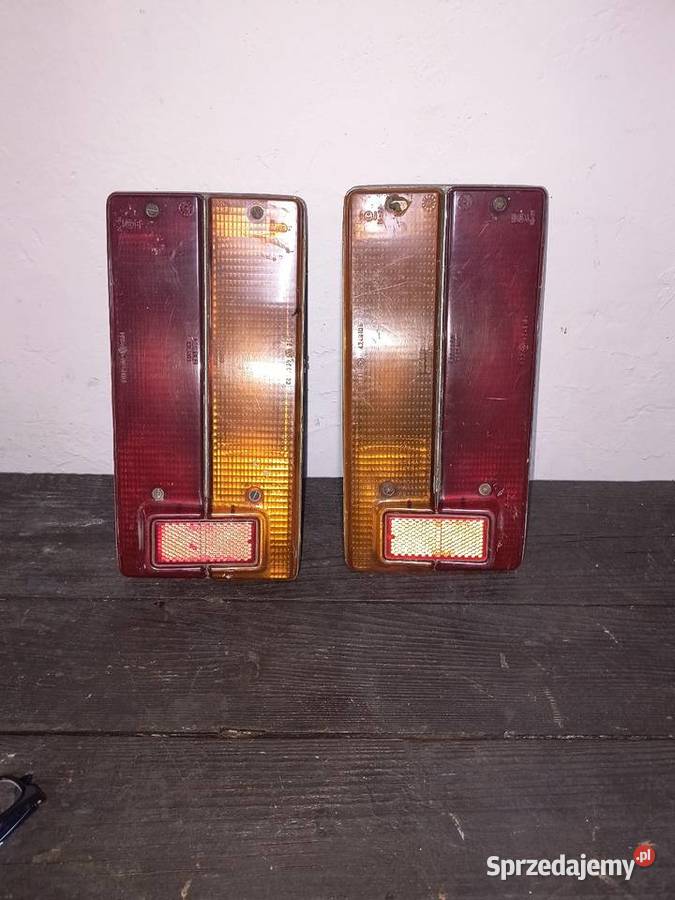 Fiat 125p lampy tył