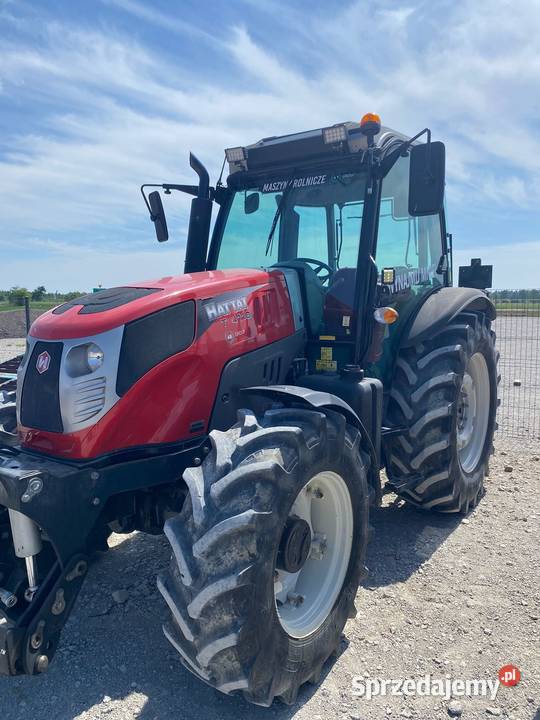 Używany Ciągnik rolniczy HATTAT T4110 4WD Rzędziany sprzedam