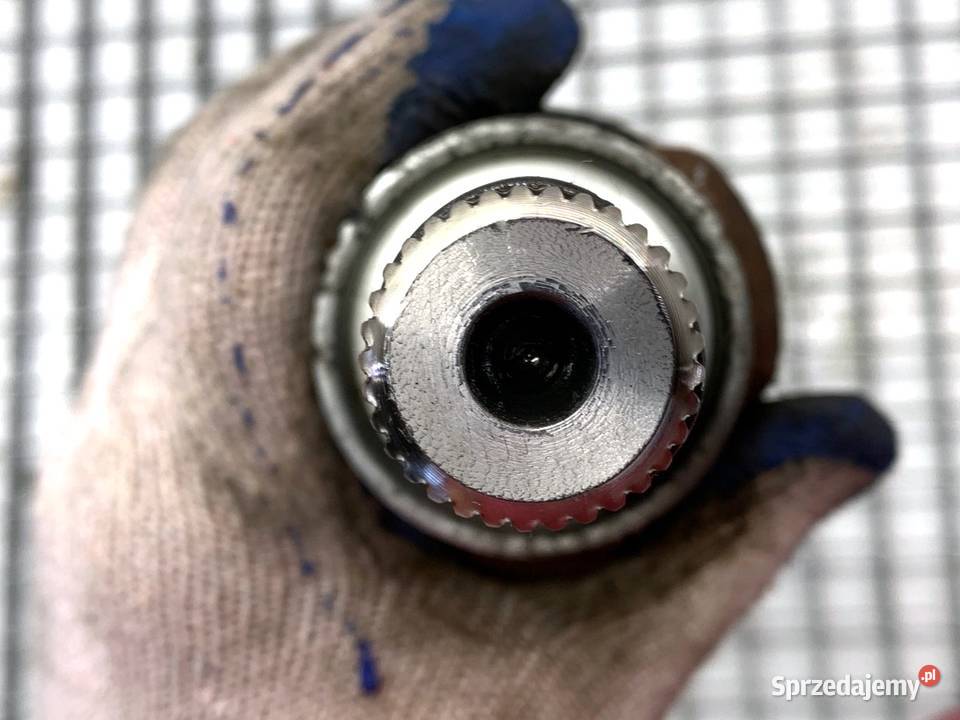 PÓŁOŚ LEWY PRZÓD MITSUBISHI COLT VI 13 95 0212 sprzedam